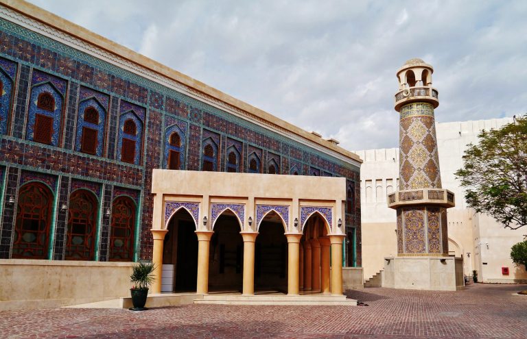 Asr prayer time Qatar - mosque in afternoon light