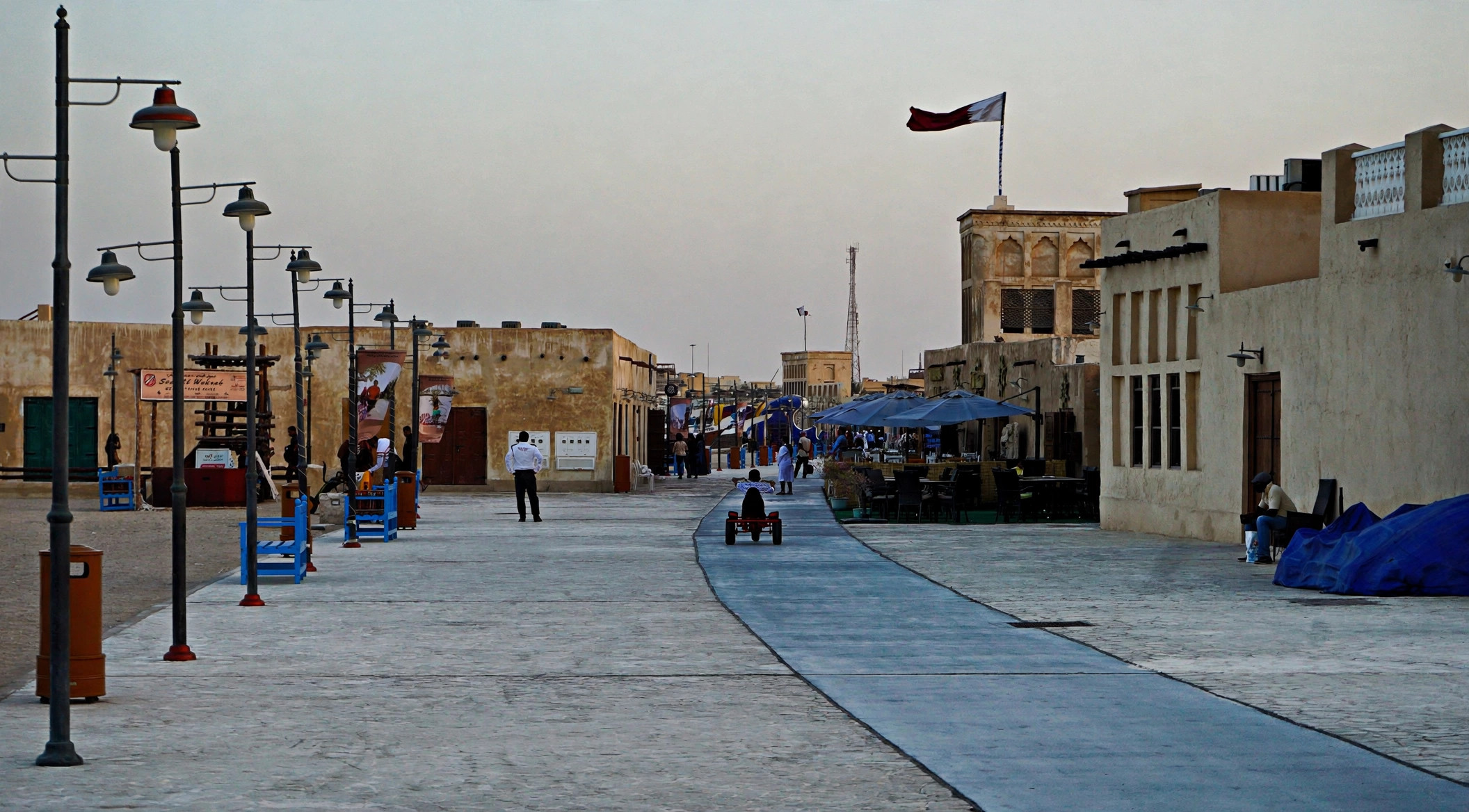 Prayer time Al Wakra, Qatar — mosque at prayer time